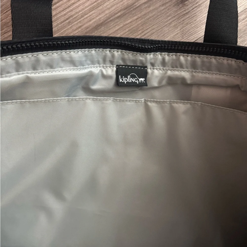 Kipling Natalie Bag - Picture 4 of 4